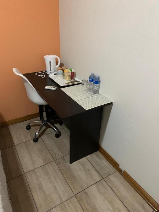 28 At Van Den Bos International Guesthouse Идънвейл Екстериор снимка